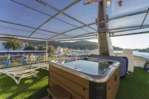 Adriatic Pearl Sundeck